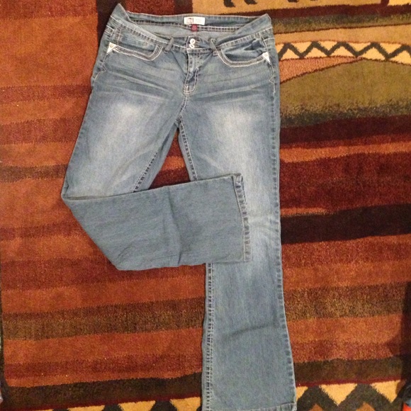 l.e.i jeans