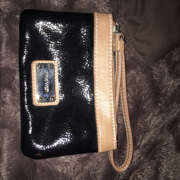 Nine West wristlet
