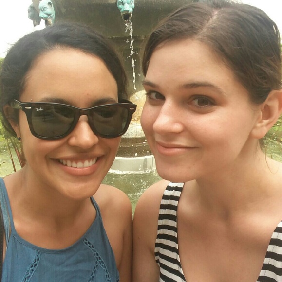 Meet your Posher, Katelyn