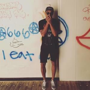 Meet your Posher, Thomas