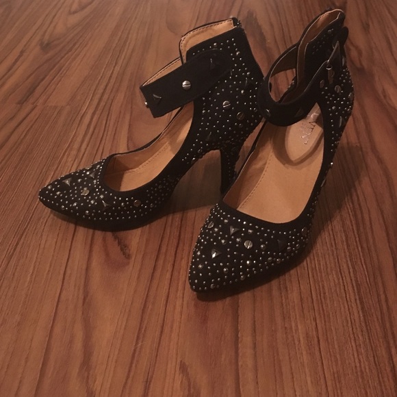 Black silver studded short heels
