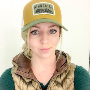 Meet your Posher, Lauren