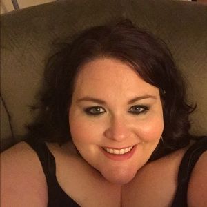 Meet your Posher, Marisa