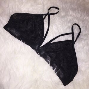 Black lace bra