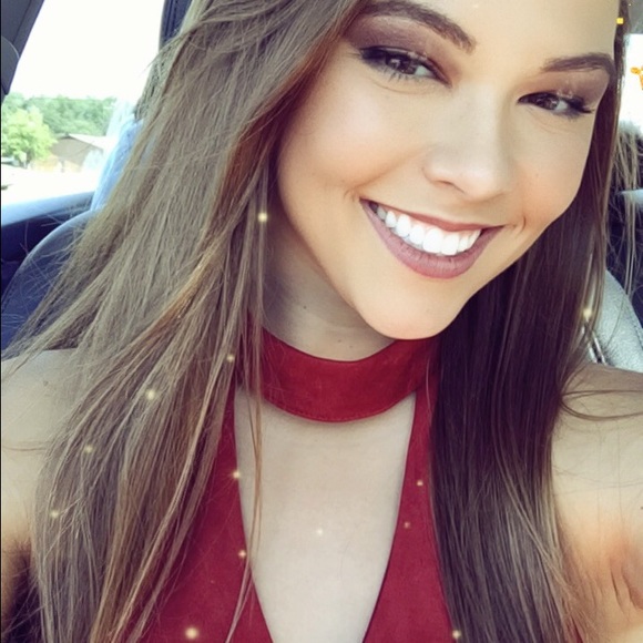 Meet your Posher, Haley