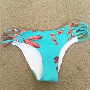 San Lorenzo hipster bottoms