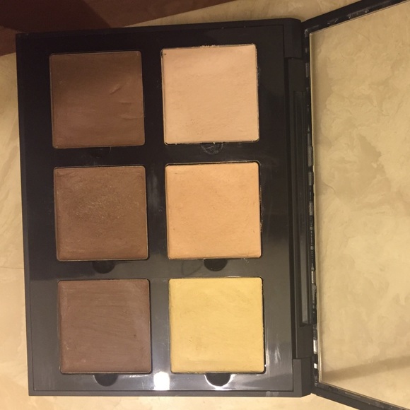 Anastasia Beverly Hills contour cream kit
