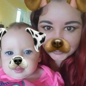 Meet your Posher, Ana