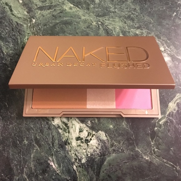 Urban Decay Naked Flushed Palette in Native