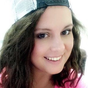 Meet your Posher, Whitney