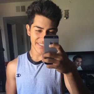 Meet your Posher, Damian