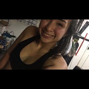 Meet your Posher, Makayla