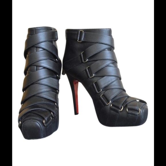 Christian Louboutin Shoes - AUTHENTIC CHRISTAIN LOUBOUTIN 36 BLACK WILL TRADE!