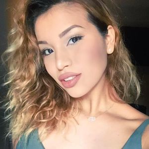 Meet your Posher, Val