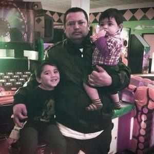 Meet your Posher, Manuel