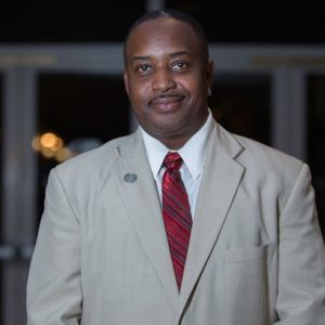 Meet your Posher, James