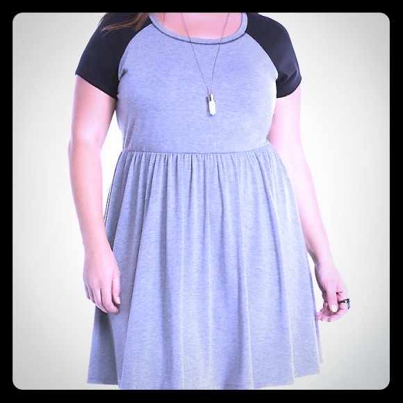 NWT Torrid Black & Grey Raglan Skater Dress - Sz 2