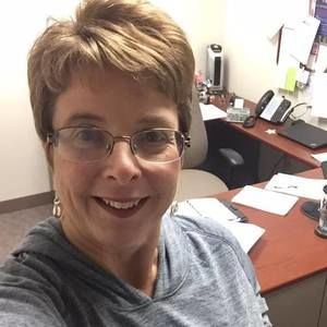Meet your Posher, Michele