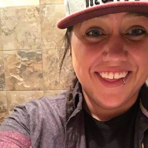 Meet your Posher, Kasi