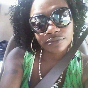 Meet your Posher, Carnella