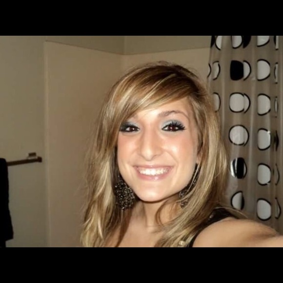 Meet your Posher, Miranda - Picture 1 of 1