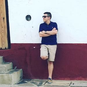 Meet your Posher, Adolfo