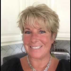 Meet your Posher, Mary lee