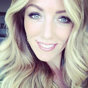 Meet your Posher, Markay