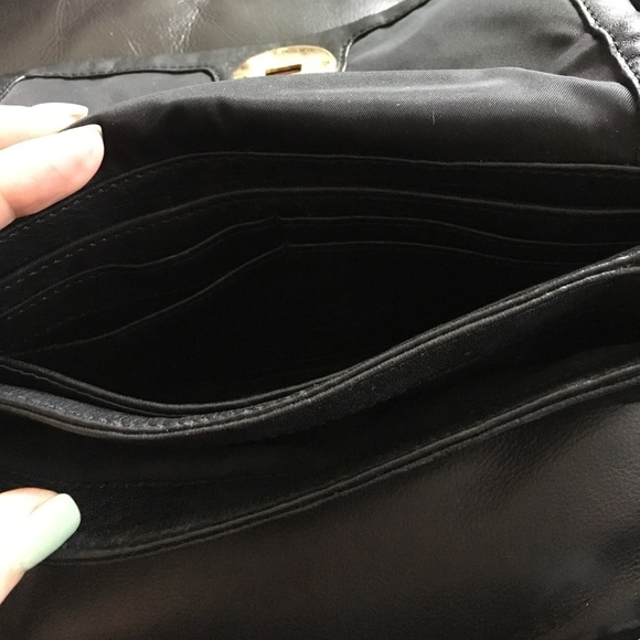 TORY BURCH clutch wallet - Picture 5 of 6