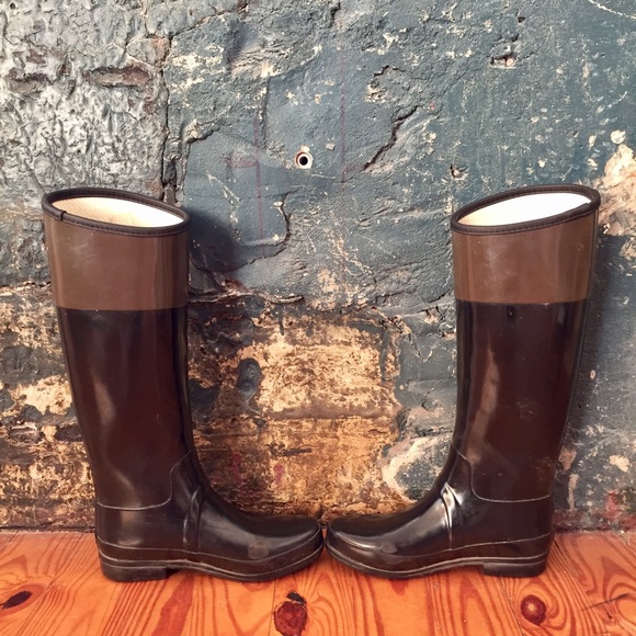 SOLD: Hunter Rain Boots; Women's Brown Carlyle - Picture 4 of 4
