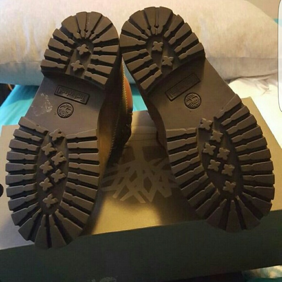 Timberland SOLD SOLD SOLD SOLD - Picture 3 of 4