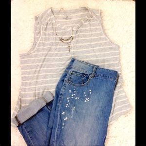 Distressed boyfriend jeans