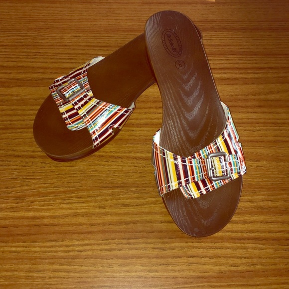 Dr. Scholls striped sandals!