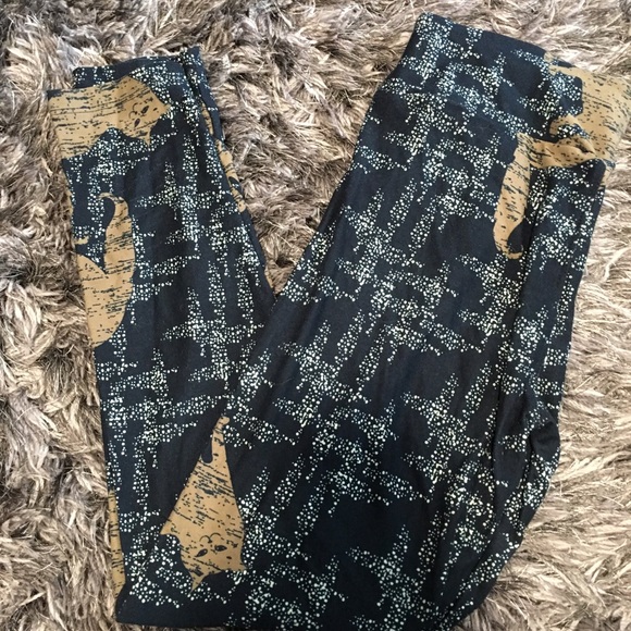 "NWT" LuLaRoe OS leggings