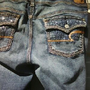 AMERICAN  EAGLE  SEQUIN DESTRUCTED JEANS BOOTCUT