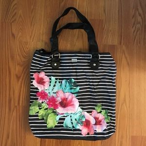 Aero flowered tote bag