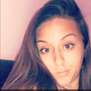 Meet your Posher, Ciera