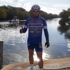 Meet your Posher, Felix pedro