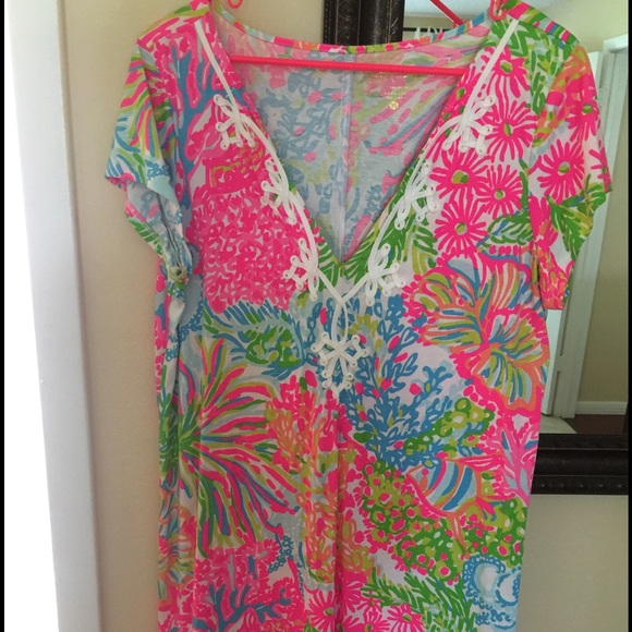 NWOT Lilly T-Shirt Dress Bundle