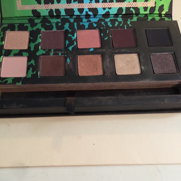Anastasia Beverly Hills Catwalk Palette