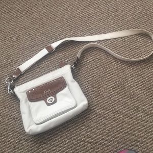 White & Brown Coach crossbody bag