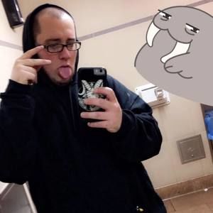 Meet your Posher, Justin