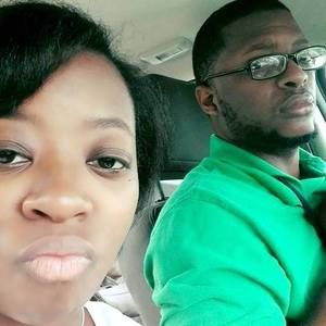 Meet your Posher, Deonna