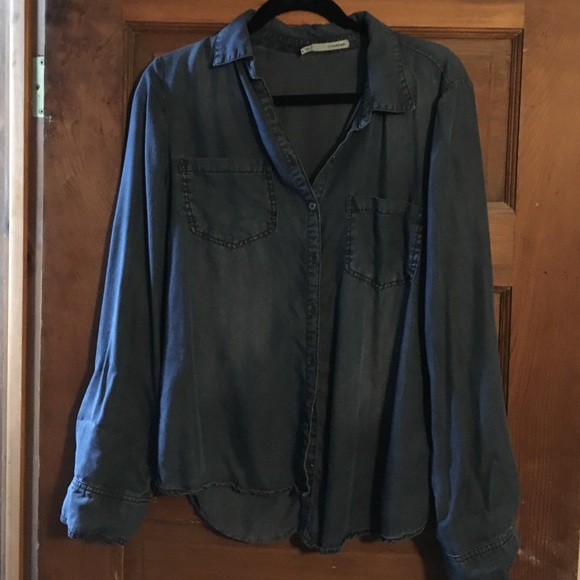 Maurice button-up jean shirt.