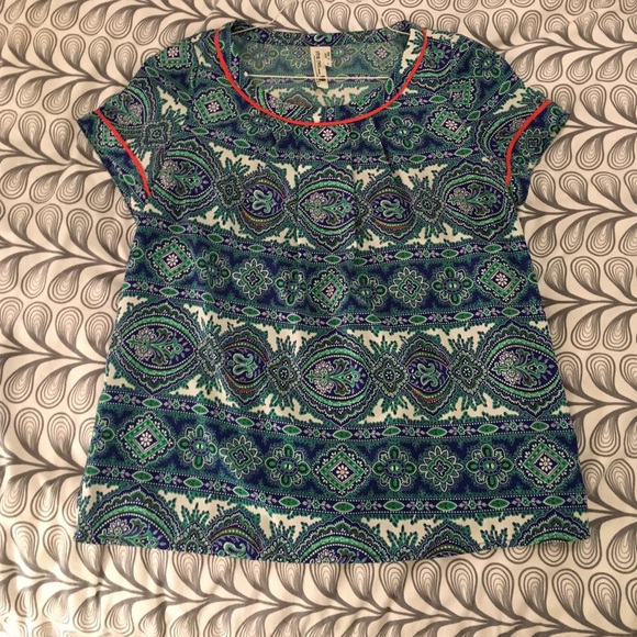 Short sleeve blouse