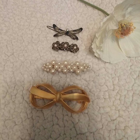 Four piece bundle hair barrets