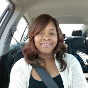 Meet your Posher, Christina