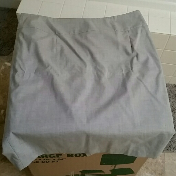 Pencil skirt in Grey