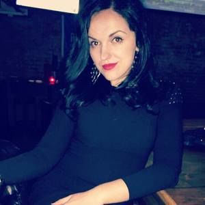 Meet your Posher, Marta