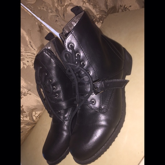 Like New Combat Boots